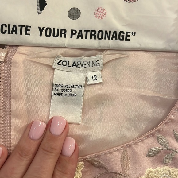 2 piece Zola evening dress light pink with flowers and beads - Picture 3 of 4